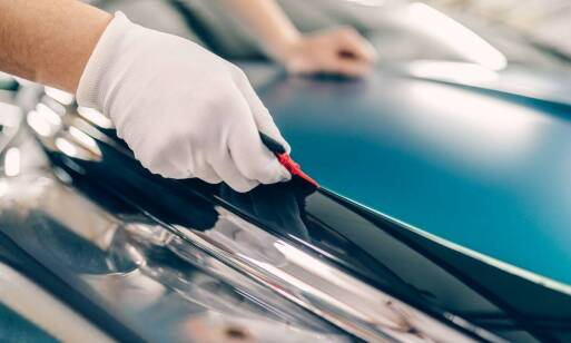 Jak folia PPF wpływa na łatwość utrzymania czystości pojazdu?