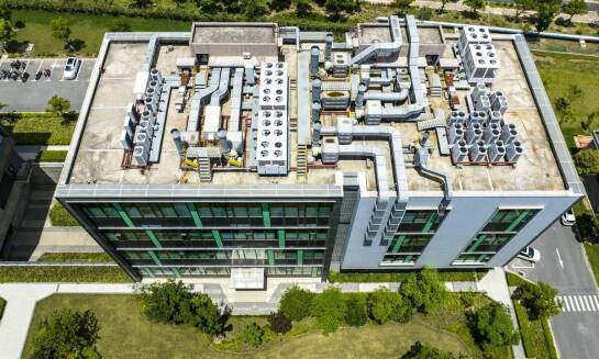 Jak instalacje antyodorowe wspierają zrównoważony rozwój miast?