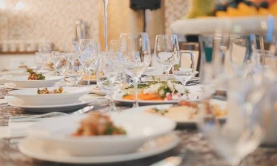 Jakie potrawy warto wybrać na wesele?