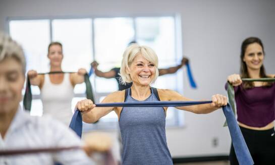 Trening TRX w grupie czy indywidualnie: co wybrać?