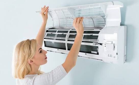 Jak czyścić klimatyzację domową?