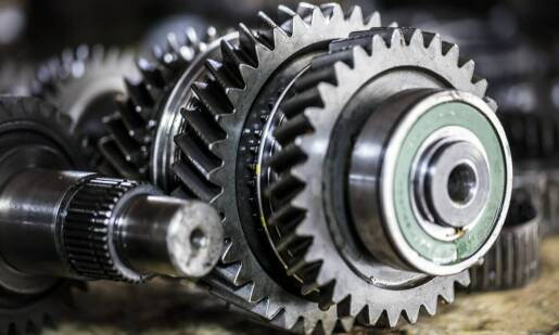 Jak dobrać odpowiednią skrzynię biegów w tanich traktorkach na Śląsku?