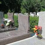 Wybór pomnika: Jakie czynniki warto rozważyć?