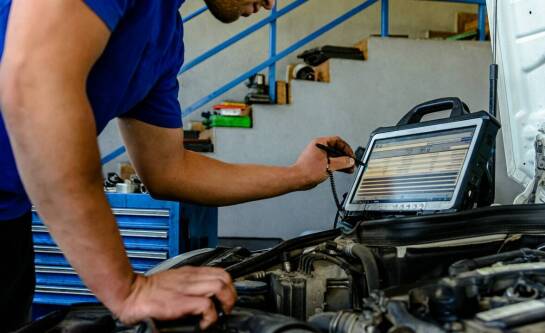 Co obejmuje kompleksowa diagnostyka Mercedesów w profesjonalnym warsztacie?