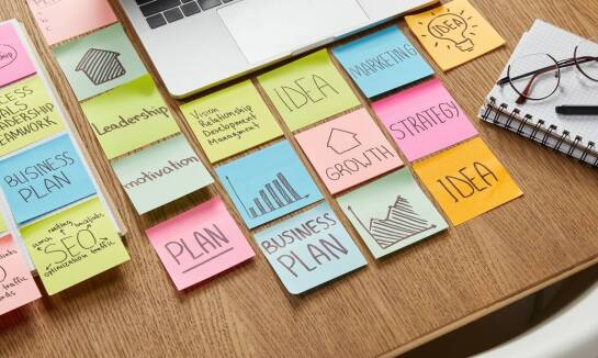 Jak biuro rachunkowe dostosowuje usługi do specyfiki działalności klienta?