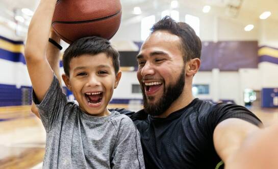 Profesjonalne treningi w ramach obozów sportowych: Jakie korzyści przynoszą?