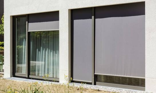 Jak rolety zewnętrzne wpływają na komfort termiczny wnętrza?