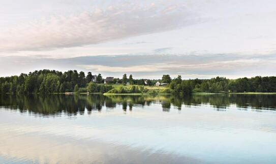 Agroturystyka nad jeziorem: Idealne miejsce na rodzinny wypoczynek