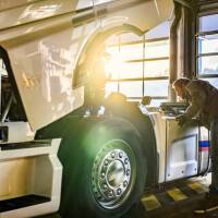 Jakie sytuacje wymagają natychmiastowej wymiany tachografu?