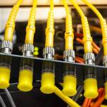 Przewody telekomunikacyjne: dlaczego warto inwestować w wysoką jakość?