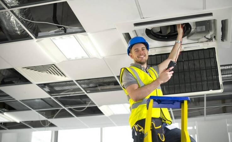 Jakie są wyzwania przy montażu systemów wentylacyjnych?