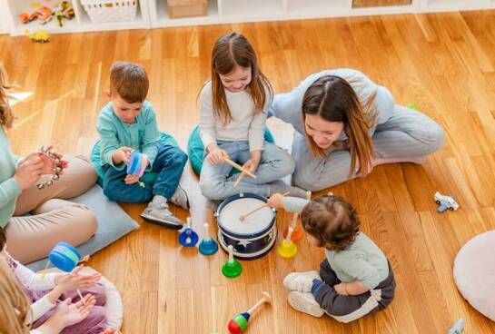 Znaczenie rytmiki w codziennym programie edukacyjnym żłobka