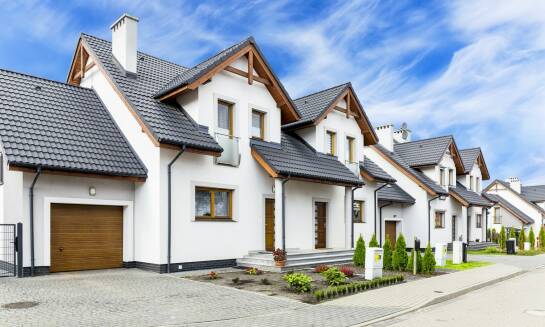 Jak domki holenderskie na raty pomagają w realizacji długoterminowych planów wypoczynkowych?