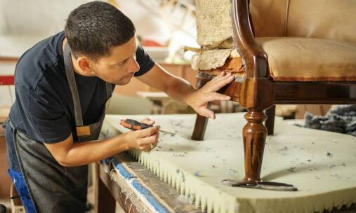 Meble z duszą - jak renowacja przywraca im życie