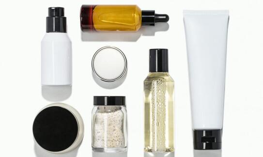 Czy systemy włosów są odpowiednie dla każdego typu włosów?