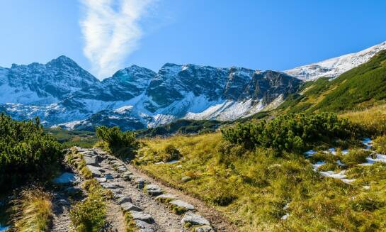 Odkryj uroki Podhala: Aktywny wypoczynek w malowniczych Tatrach
