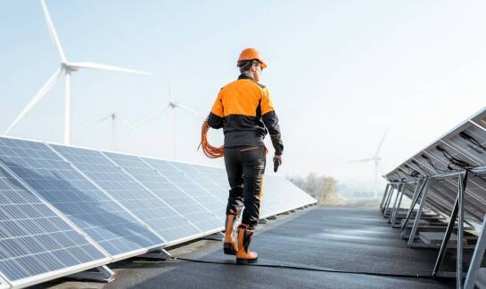 Proces serwisowania farm fotowoltaicznych: kluczowe aspekty