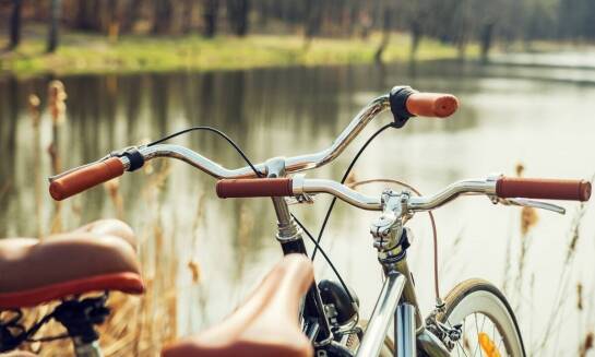 Rowery gravel a bezpieczeństwo – na co zwrócić uwagę przy zakupie?