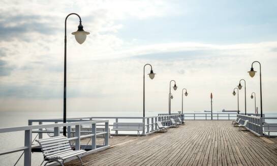 Jakie są dostępne opcje rezerwacji podczas nocowania w Kołobrzegu?