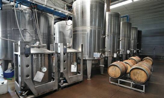 Jakie są zalety stosowania zbiorników ciśnieniowych w przemyśle spożywczym?