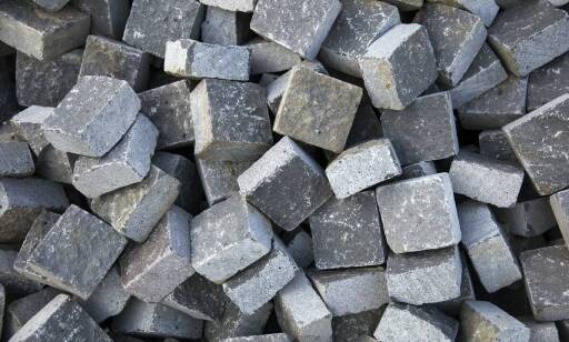 Różnice między kostką szlachetną a standardową