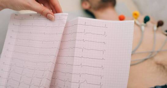 Nierówne bicie serca – jakie badania mogą pomóc w diagnozie?