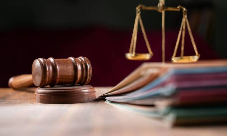 Licytacje komornicze w Warszawie: Jakie są najnowsze regulacje prawne?