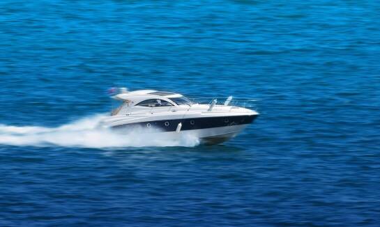 Czynniki wpływające na efektywność paliwową silników zaburtowych spalinowych