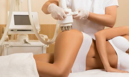 Korzyści zdrowotne z regularnych zabiegów kriolipolizy