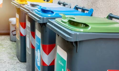 Znaczenie terminowego wynajmu kontenerów na śmieci w dużych projektach