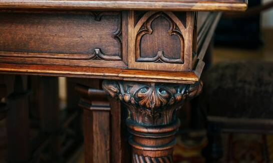 Blaty drewniane jako element luksusowych aranżacji wnętrz