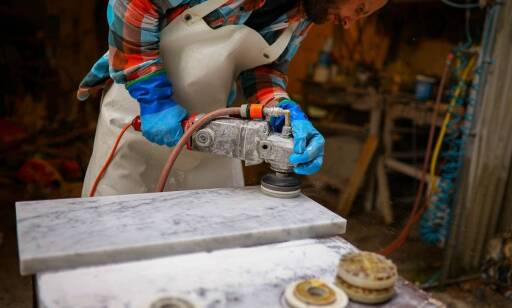 Tradycyjne rzemiosło a nowoczesne technologie: Jak łączyć jakość z innowacją w kamieniarstwie?