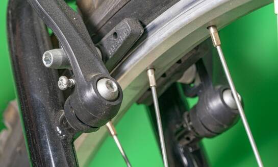 Jakie części rowerowe są kluczowe dla efektywnego hamowania?