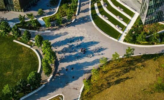 Przyszłość brukarstwa: Jakie innowacje czekają rynek usług brukarskich?