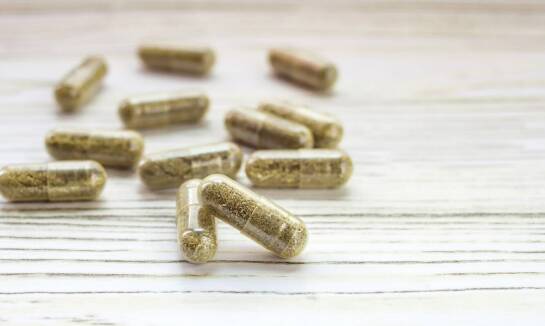 Suplementy diety na odporność – jak działają ekstrakty roślinne?