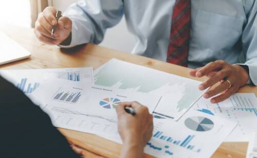 Ubezpieczenia inwestycyjne w Ostródzie – na co zwrócić uwagę przy wyborze?