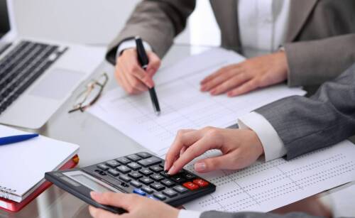 Sporządzanie zeznań rocznych: Dlaczego warto skorzystać z usług biura rachunkowego w Olsztynie?