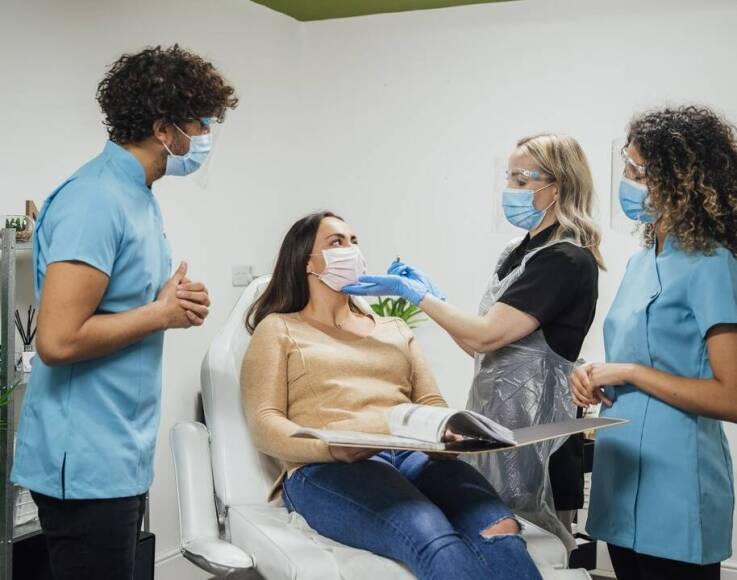 Jakie są przeciwwskazania do wykonania makijażu permanentnego?