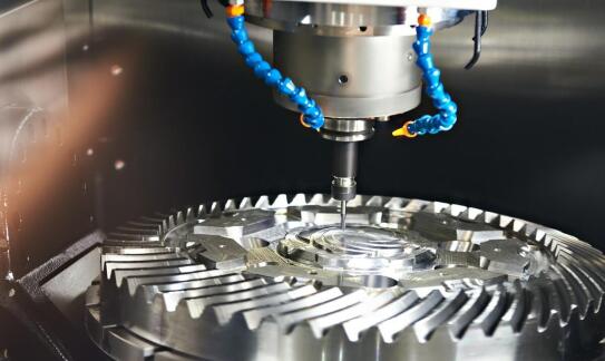 Wpływ technologii CMM na innowacyjność w wybranych gałęziach przemysłu