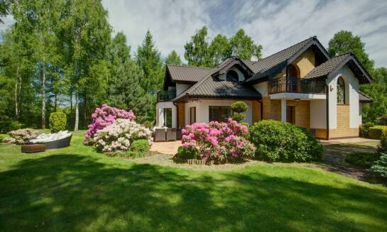 Zalety domków holenderskich dla par i małych rodzin: Wypoczynek w zachodniopomorskim