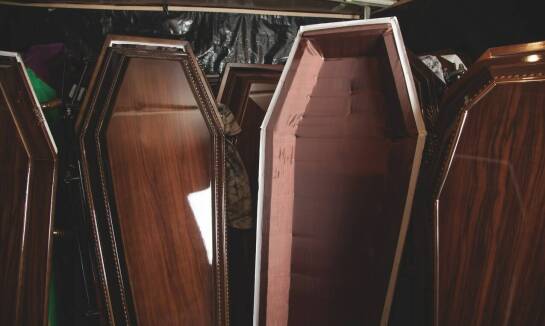 Jak różnorodność stylów trumien wpływa na wybór klienta?