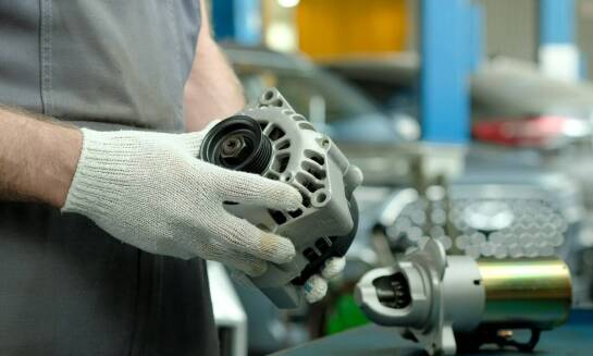 Najważniejsze aspekty przy zakupie części do rozruszników online