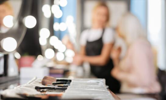 Bezpieczeństwo w gabinecie kosmetologicznym – jakie środki są stosowane, aby chronić klientów?