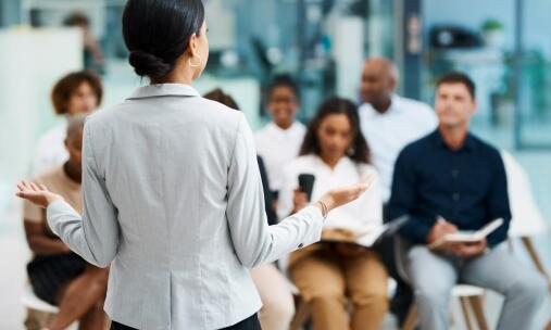 Szkolenia BHP a poprawa świadomości zagrożeń wśród pracowników