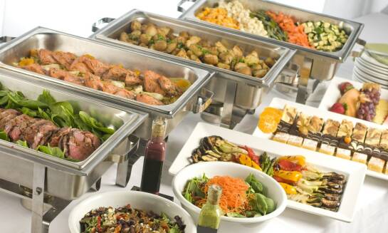 Jak nasze dania gotowe ułatwiają życie zapracowanym klientom?