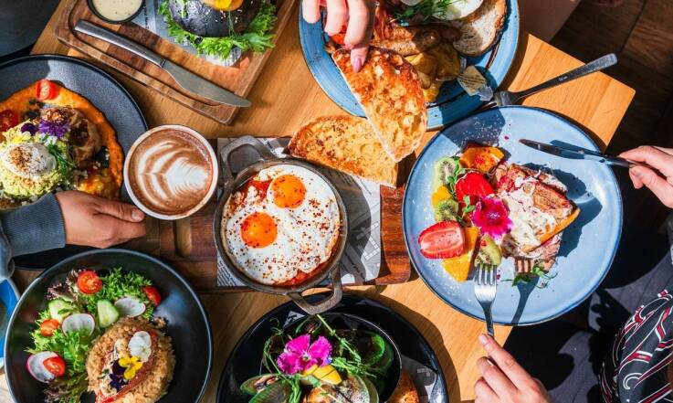 Jak nasze śniadania z lokalnymi smakami umilają pobyt w górach