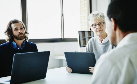 Mediacja a odszkodowania: kiedy warto skorzystać z tej formy rozwiązania sporu?