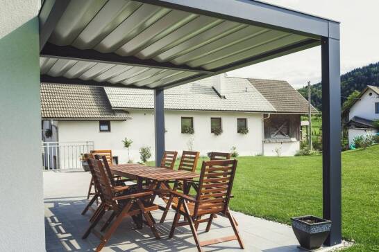 Montaż wiat samochodowych – co warto wiedzieć przed rozpoczęciem projektu?