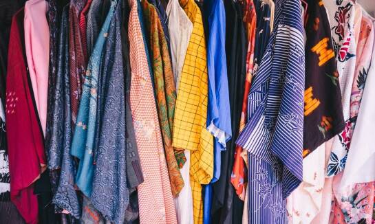 Chusty kaszubskie – jak tradycja może być modna i funkcjonalna jednocześnie?