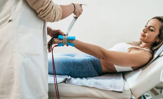 Efektywność terapii falą uderzeniową w leczeniu schorzeń ortopedycznych